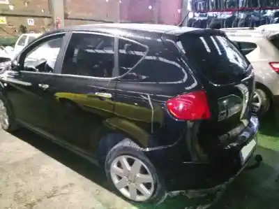 Veicolo di demolizione seat altea (5p1) green dell'anno 2004 alimentato bse