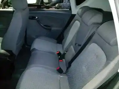 Veicolo di demolizione seat altea (5p1) green dell'anno 2004 alimentato bse