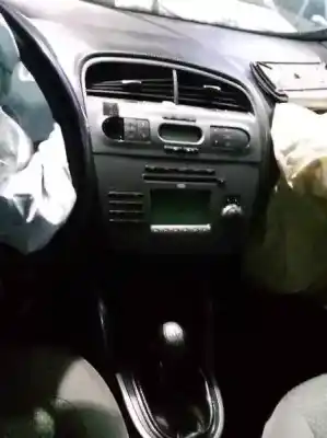 Veicolo di demolizione seat altea (5p1) green dell'anno 2004 alimentato bse