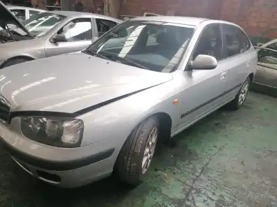 Veículo de Sucata hyundai elantra (xd) 2.0 crdi cat do ano 2001 alimentado d4ea