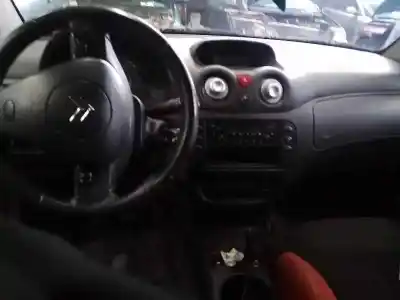 Sloopvoertuig citroen c2 vtr van het jaar 2005 aangedreven 8hz