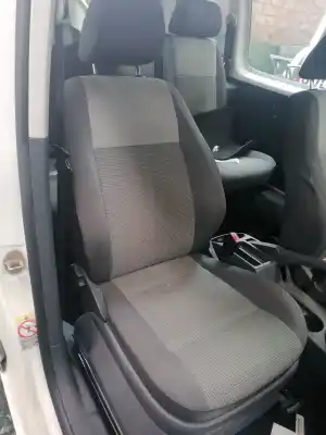 Scrapping Vehicle volkswagen caddy ka/kb (2c) 1.6 tdi of the year 2010 powered cay
