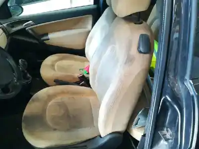 Veicolo di demolizione lancia ypsilon (101) 1.3 16v multijet argento dell'anno 2003 alimentato 188a4000