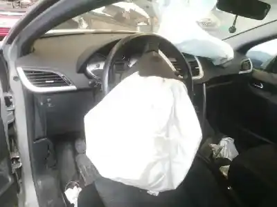 Veículo de Sucata peugeot 207 sw (wk_) 1.4 16v do ano 2008 alimentado 8fs