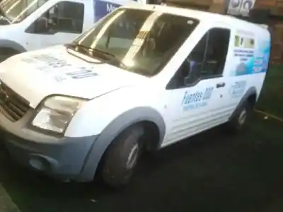 Veículo de Sucata ford transit connect (tc7) 1.8 tdci cat do ano 2002 alimentado 