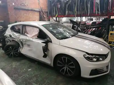 Veicolo di demolizione volkswagen scirocco (138) r-line bmt dell'anno 2016 alimentato cuu