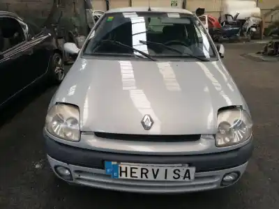 Здавання транспортного засобу renault clio ii fase ii (b/cb0) 1.2 16v року 2001 потужний 