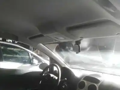 Veículo de Sucata opel corsa d 1.3 16v cdti do ano 2008 alimentado z13dtj