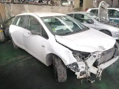 Scrapping Vehicle opel astra j (p10) 1.7 cdti (68) of the year 2013 powered a17dtj