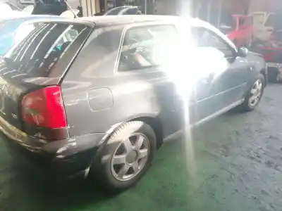 Veicolo di demolizione audi a3 (8l) 1.8 ambiente dell'anno 1997 alimentato agn