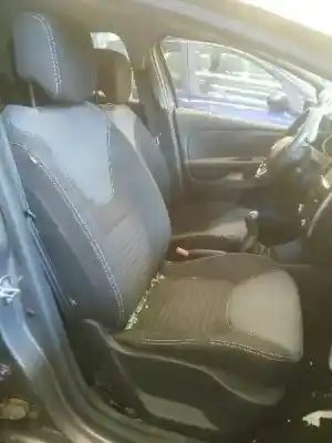 Veicolo di demolizione renault clio iv dynamique dell'anno 2015 alimentato k9k608