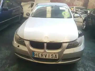 Veicolo di demolizione BMW SERIE 3 BERLINA (E90) 320d dell'anno 2007 alimentato 