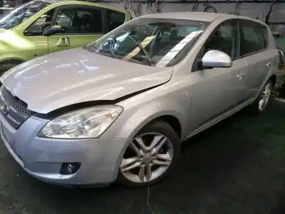 Scrapping Vehicle kia cee´d emotion of the year 2008 powered d4eaf