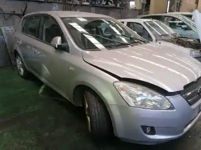 Scrapping Vehicle kia cee´d emotion of the year 2008 powered d4eaf