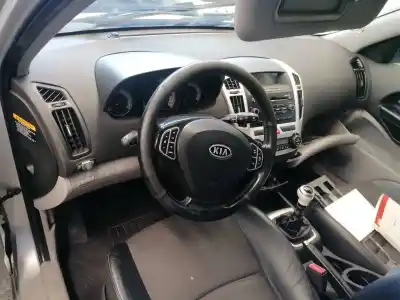 Scrapping Vehicle kia cee´d emotion of the year 2008 powered d4eaf