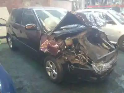 Vehicul casat skoda fabia (5j2 ) 1.4 16v al anului 2009 alimentat bxw