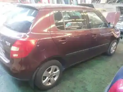 Vehicul casat skoda fabia (5j2 ) 1.4 16v al anului 2009 alimentat bxw