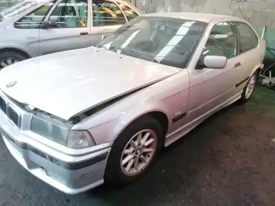 Veículo de Sucata bmw serie 3 compacto (e36) 318tds do ano 1999 alimentado 174t1