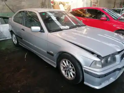 Veículo de Sucata bmw serie 3 compacto (e36) 318tds do ano 1999 alimentado 174t1