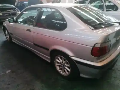 Veículo de Sucata bmw serie 3 compacto (e36) 318tds do ano 1999 alimentado 174t1