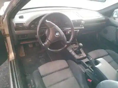 Veículo de Sucata bmw serie 3 compacto (e36) 318tds do ano 1999 alimentado 174t1