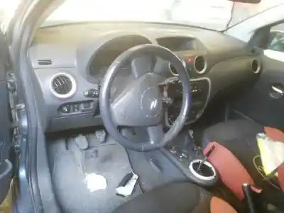 Vehicul casat citroen c2 vtr al anului 2003 alimentat kfv