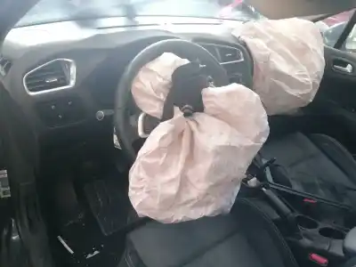 Veículo de Sucata citroen c4 lim. 1.6 hdi fap do ano 2011 alimentado 9hp