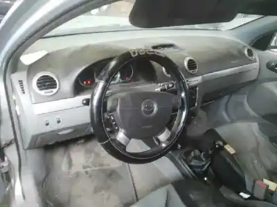 Veículo de Sucata chevrolet lacetti cdx do ano 2005 alimentado f16d3