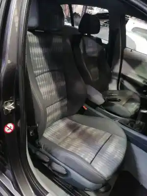 Veicolo di demolizione bmw serie 1 berlina (e81/e87) 120i dell'anno 2005 alimentato n46b20b