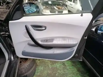 Veicolo di demolizione bmw serie 1 berlina (e81/e87) 120i dell'anno 2005 alimentato n46b20b