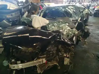 Veículo de Sucata PEUGEOT 208 Access do ano 2012 alimentado 8HR