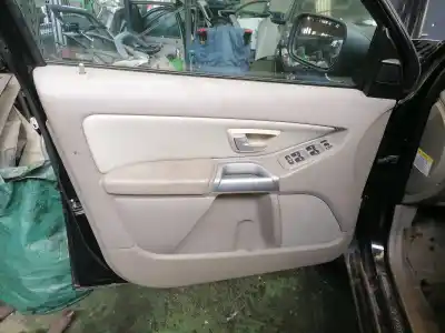 Veículo de Sucata volvo xc90 2.4 diesel cat do ano 2004 alimentado d5244t