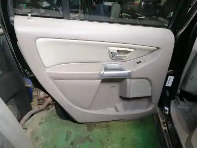 Veículo de Sucata volvo xc90 2.4 diesel cat do ano 2004 alimentado d5244t