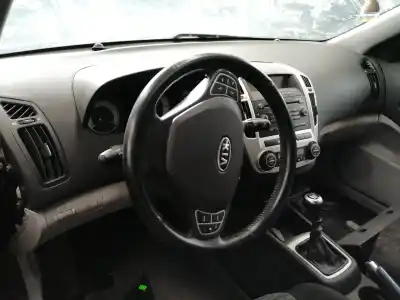 Scrapping Vehicle kia cee´d active of the year 2007 powered g4fc