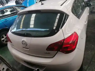 Scrapping Vehicle opel astra j (p10) 1.7 cdti (68) of the year 2011 powered a17dtr