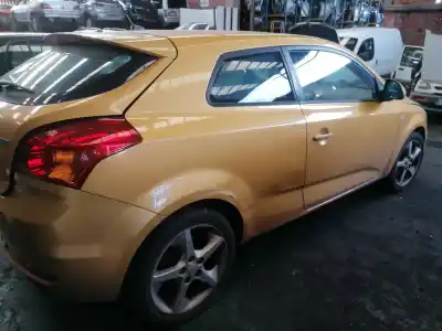 Scrapping Vehicle kia cee´d emotion of the year 2009 powered d4eaf