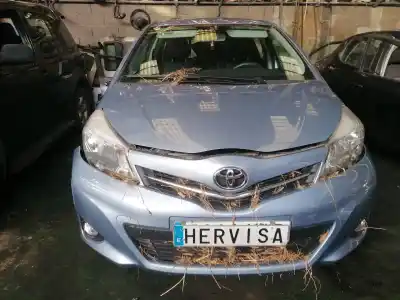 Vehículo de desguace TOYOTA YARIS 1.0 CAT del año 2014 con motor 1KRFE