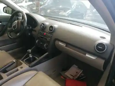 Veículo de Sucata audi a3 (8p) 1.9 tdi ambiente do ano 2006 alimentado bls