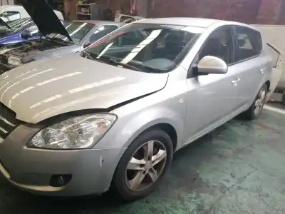 Scrapping Vehicle kia cee´d 1.6 crdi cat of the year 2007 powered d4fb
