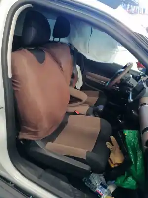 Veicolo di demolizione citroen c4 cactus shine dell'anno 2014 alimentato 9hp