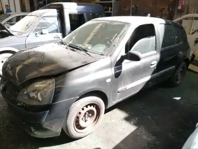 Scrapping Vehicle renault clio ii fase ii (b/cb0) 1.2 of the year 2004 powered d7f726