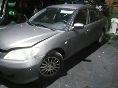 Veículo de Sucata honda civic berlina 4 hybrid ima (es) 1.3 i-dsi ima do ano 2004 alimentado lda1