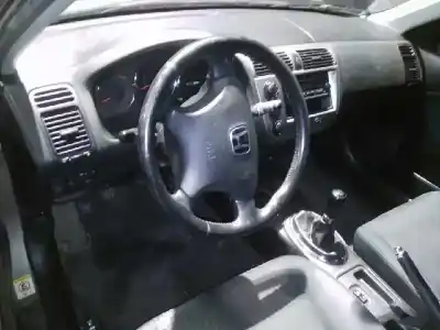 Veículo de Sucata honda civic berlina 4 hybrid ima (es) 1.3 i-dsi ima do ano 2004 alimentado lda1