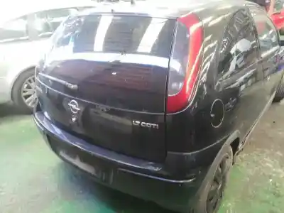 Veicolo di demolizione opel corsa c 1.7 16v cdti dell'anno 2003 alimentato z17dth