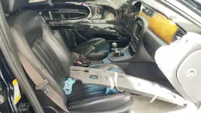 Veículo de Sucata jaguar x-type 2.0 diesel cat do ano 2003 alimentado 6b