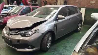 Scrapping Vehicle toyota auris (_e15_) 1.4 d-4d (nde150_) of the year 2015 powered 1ndtv