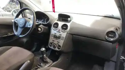 Veículo de Sucata opel corsa d (s07) 1.3 cdti (l08 l68) do ano 2009 alimentado z13dth