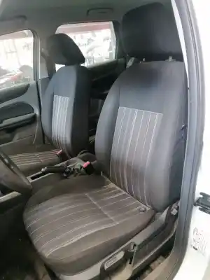 Veicolo di demolizione ford focus lim. (cb4) 1.6 tdci cat dell'anno 2010 alimentato 