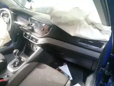 Veículo de Sucata volkswagen polo 1.0 tsi do ano 2022 alimentado dlac