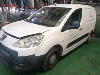 Veículo de Sucata peugeot partner tepee 1.6 hdi / bluehdi 75 do ano 2008 alimentado 9ht